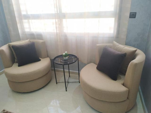 Appartement à alliance mehdia 2 juste pour couple marié on n'accepte pas les voyageurs célibataires ou les groupes d amis Kenitra Exterior foto